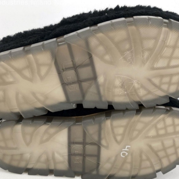 UGG fluff black clear platform slides - Picture 2 of 6